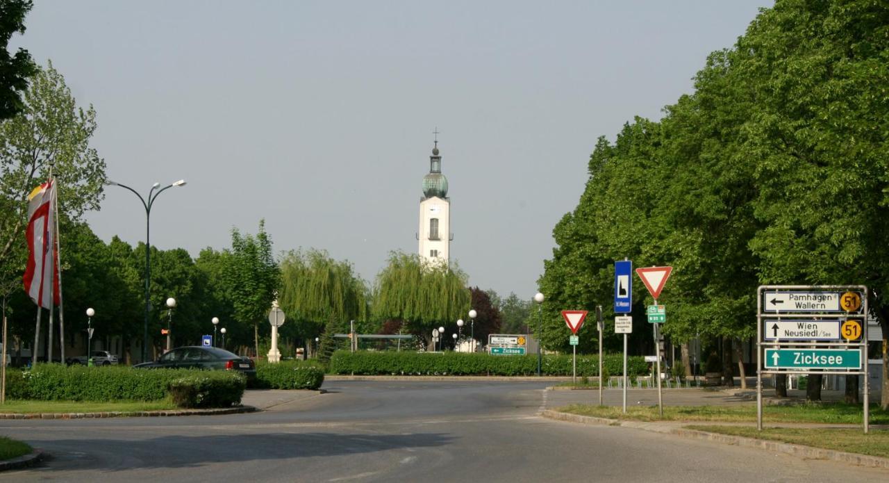 Pension Lang Sankt Andrä bei Frauenkirchen Exteriör bild